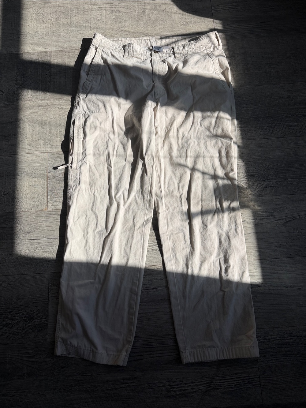 Columbia Men's Light Tan Cargo Pants